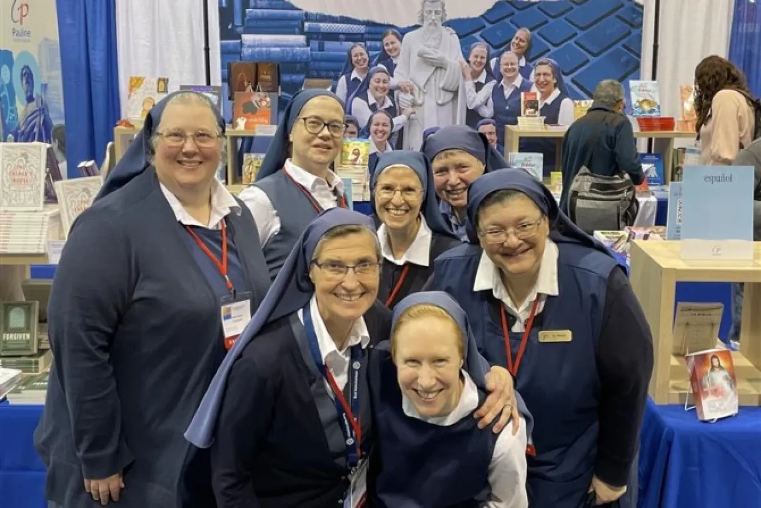  Медийные монахини призывают к осознанному использованию ИИ в цифровую эпоху