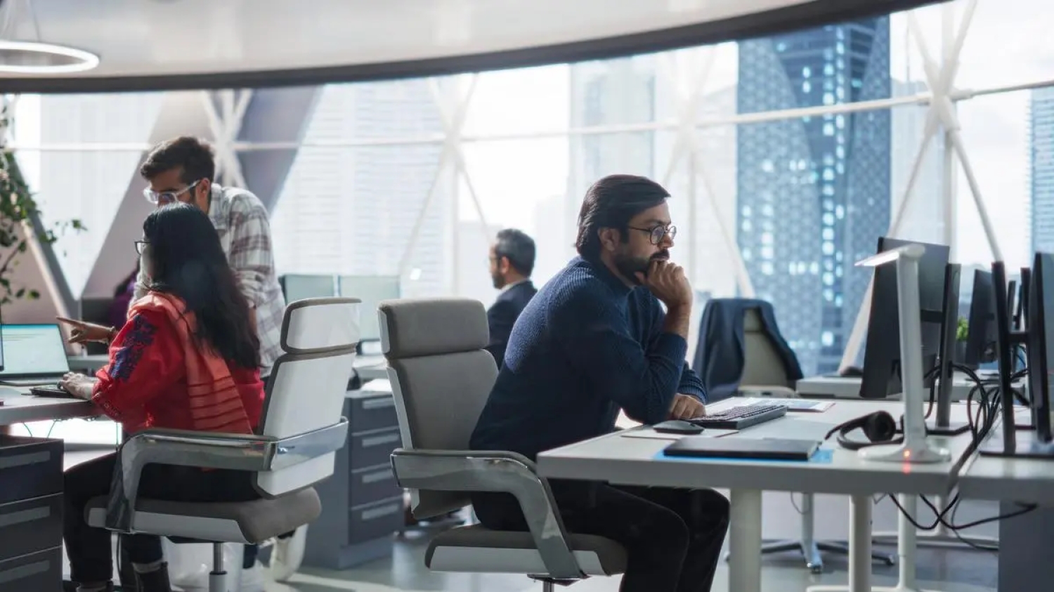  ИТ-компании инвестируют в ИИ для поддержания роста на фоне рыночной неопределённости